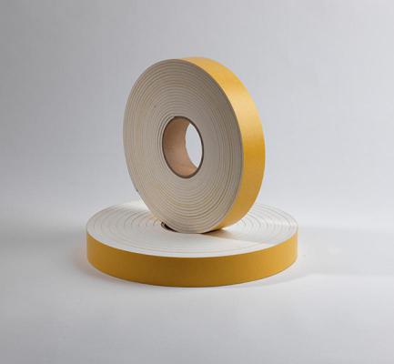 Bande silicone cellulaire adhésivée 50x5mm Dimension : 50x5mm